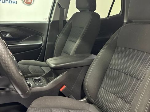 Used 2023 GMC Terrain SLE w/ Driver Convenience Package AWD/4WD image 9