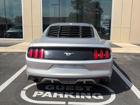 Used 2017 Ford Mustang Premium RWD image 5
