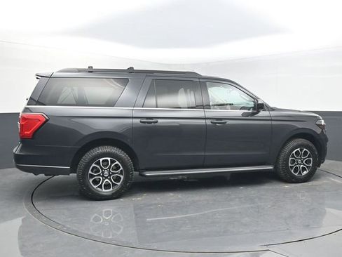 Used 2023 Ford Expedition Max XLT AWD/4WD image 6