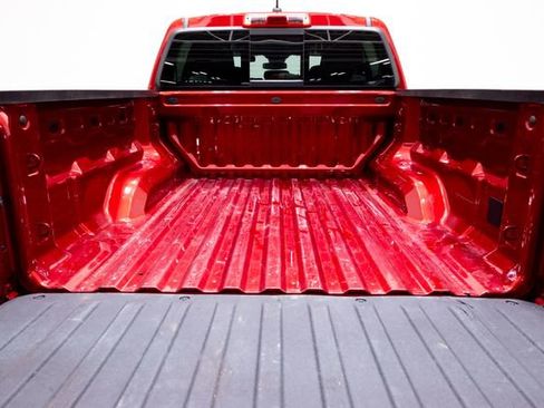 Used 2025 Chevrolet Colorado W/T w/ Advanced Trailering Package image 33