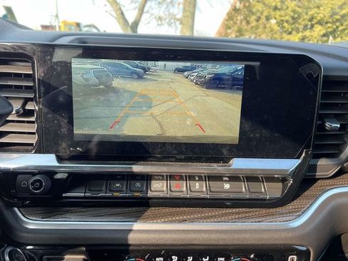 Certified 2025 Chevrolet Silverado 1500 LT image 18