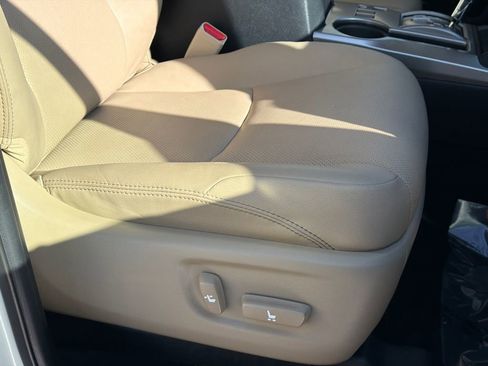 Used 2023 Toyota 4Runner Limited image 13