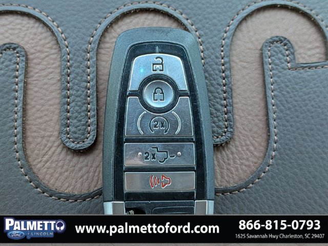 Certified 2025 Ford F250 King Ranch w/ Chrome Package AWD/4WD image 31
