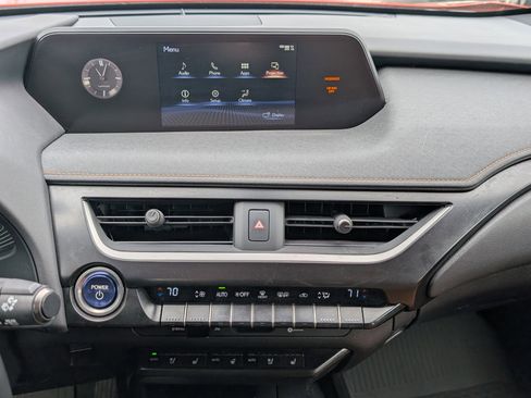 Used 2020 Lexus UX 250h w/ Premium Package image 24