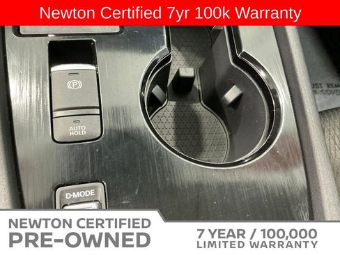 Used 2025 Nissan Rogue SV FWD image 26