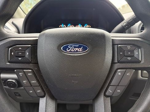 Used 2017 Ford F150 XLT image 14