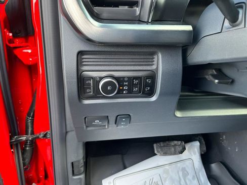 New 2025 Ford F250 Lariat image 12