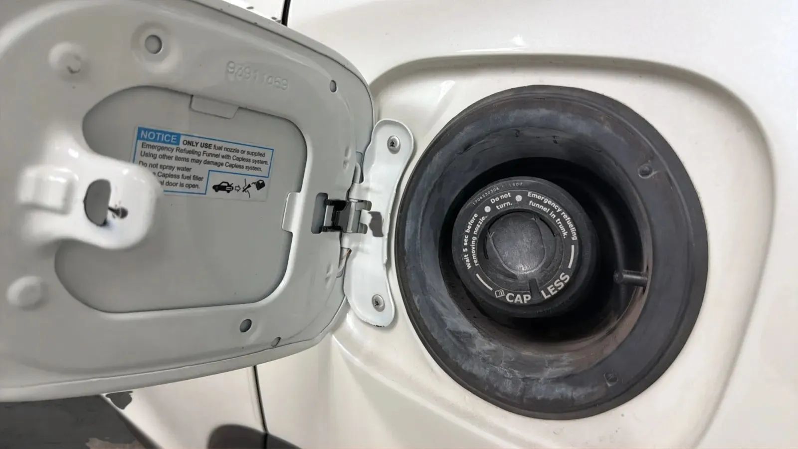 Used 2017 Honda Pilot Elite image 29