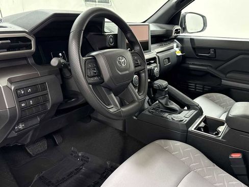 New 2025 Toyota Tacoma SR5 image 12
