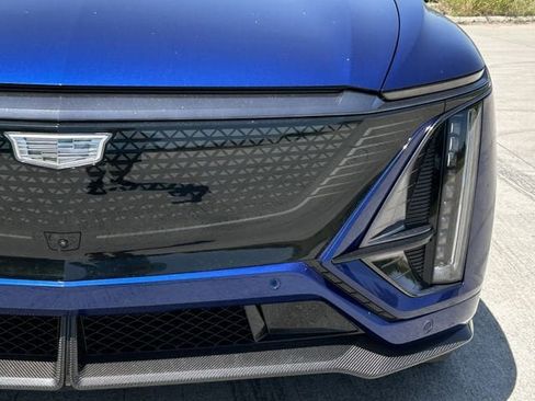 New 2025 Cadillac XT5 Premium Luxury image 5