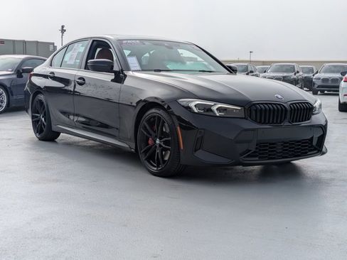 Used 2024 BMW 330i 330i w/ M Sport Package image 3