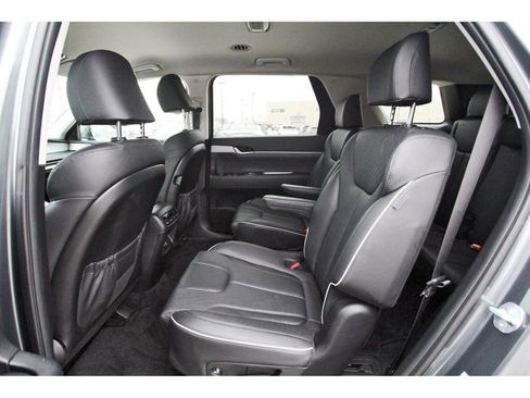 Used 2024 Hyundai Palisade SEL image 9