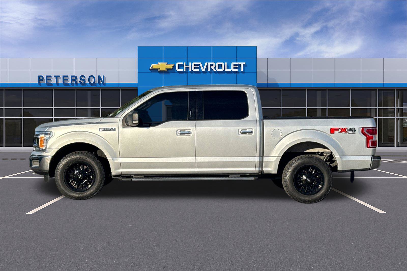 Used 2018 Ford F150 XLT w/ Equipment Group 302A Luxury AWD/4WD image 7