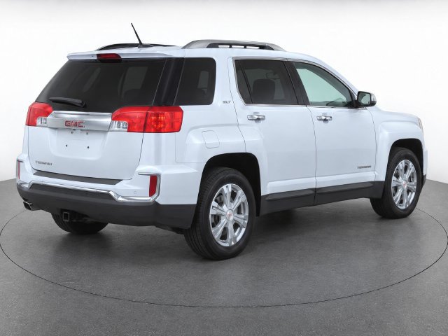 Used 2017 GMC Terrain SLT w/ Driver Alert Package I FWD image 6