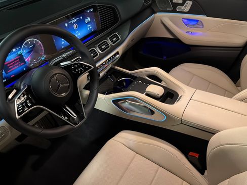 New 2026 Mercedes-Benz GLE 450 4MATIC image 9