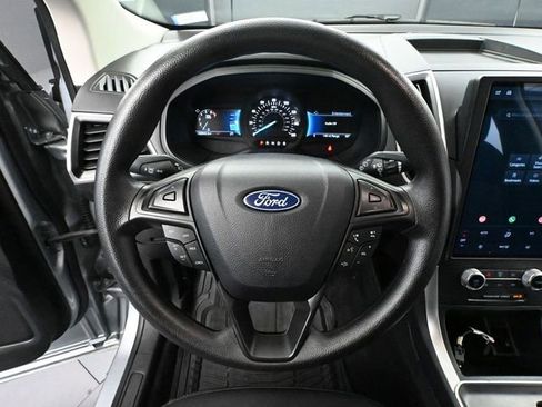 Used 2024 Ford Edge SE w/ Black Appearance Package AWD/4WD image 25