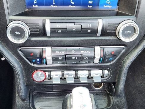 Used 2020 Ford Mustang Premium image 17