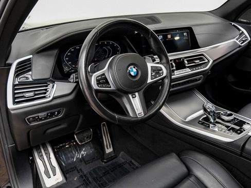 Used 2021 BMW X5 M50i w/ Executive Package AWD/4WD image 3