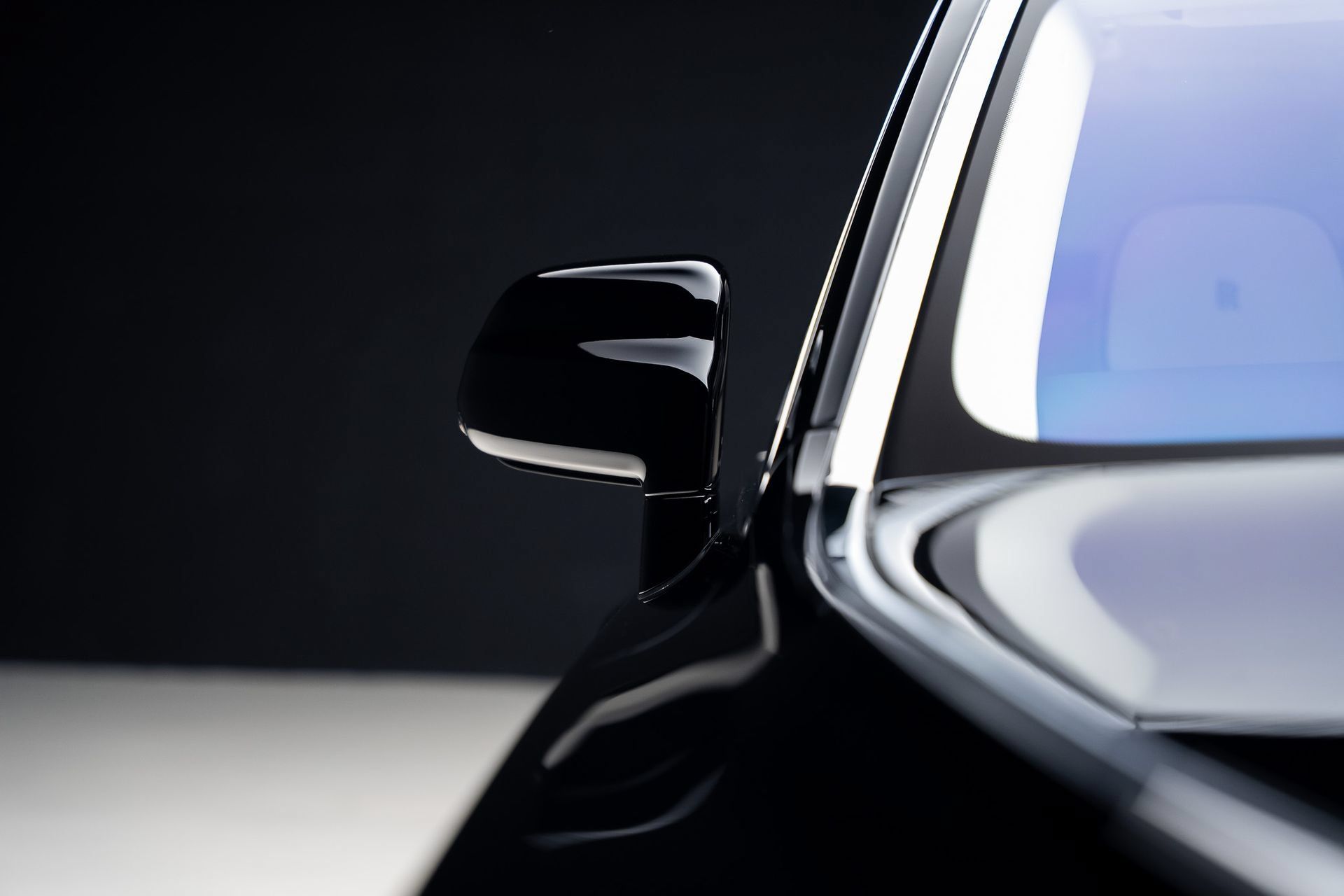 Used 2024 Rolls-Royce Phantom Extended Wheelbase RWD image 15