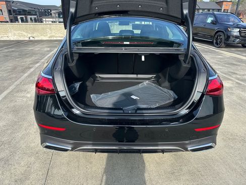 New 2026 Mercedes-Benz E 350 4MATIC Sedan image 20