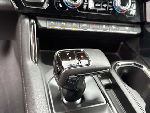 Used 2022 GMC Sierra 1500 AT4 w/ AT4 Premium Package image 15