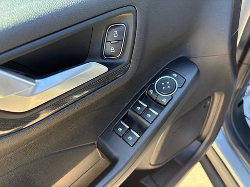 Certified 2024 Ford Escape ST-Line FWD image 11