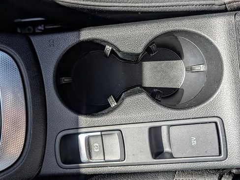 Used 2016 Audi Q3 2.0T Premium Plus FWD image 22