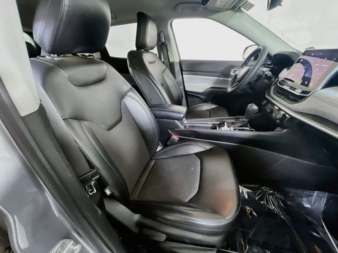 Used 2022 Jeep Compass Latitude AWD/4WD image 25