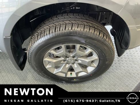 Used 2020 Nissan Frontier SV AWD/4WD image 44