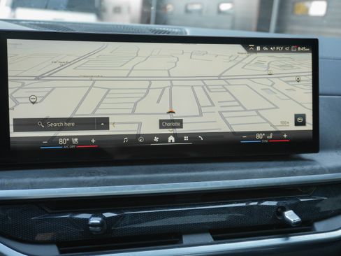 Certified 2024 BMW X6 xDrive40i w/ Premium Package image 23