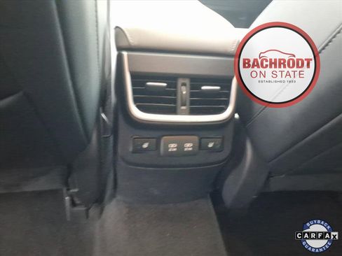 Used 2020 Subaru Outback Limited image 27