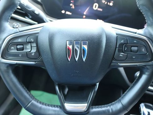Used 2025 Buick Envista Sport Touring w/ Convenience I Package FWD image 21