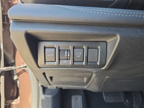 Used 2020 Subaru Outback Limited AWD/4WD image 21