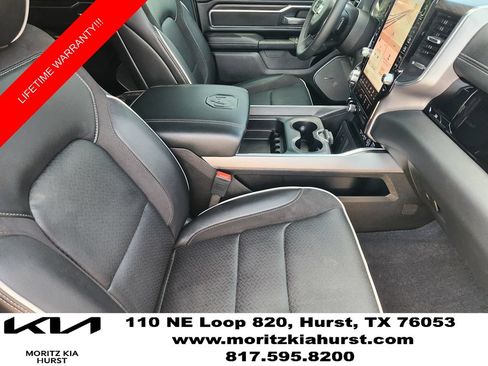 Used 2025 RAM 1500 Laramie AWD/4WD image 19
