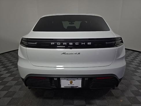 Certified 2025 Porsche Macan 4S Electric image 6