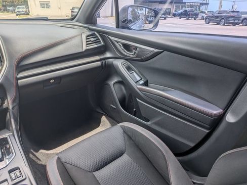 Used 2017 Subaru Impreza 2.0i Sport AWD/4WD image 17