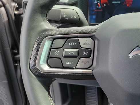 Used 2024 Ford Mustang Coupe RWD image 27