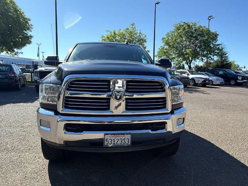 Used 2017 RAM 2500 Big Horn AWD/4WD image 2