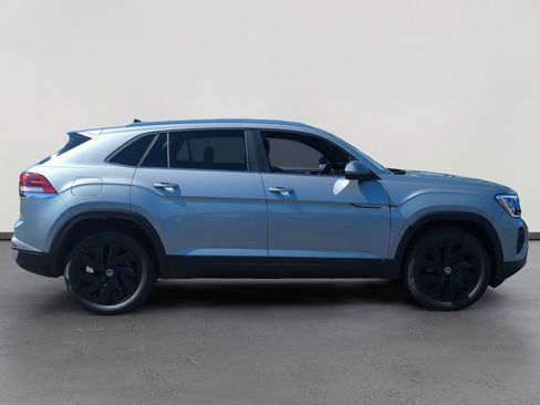 New 2026 Volkswagen Atlas Cross Sport SE AWD/4WD image 6