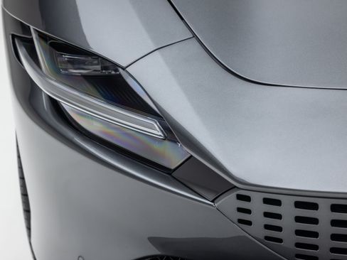 Used 2022 Ferrari Roma RWD image 14