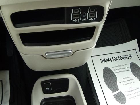 Certified 2023 Chrysler Voyager LX FWD image 27