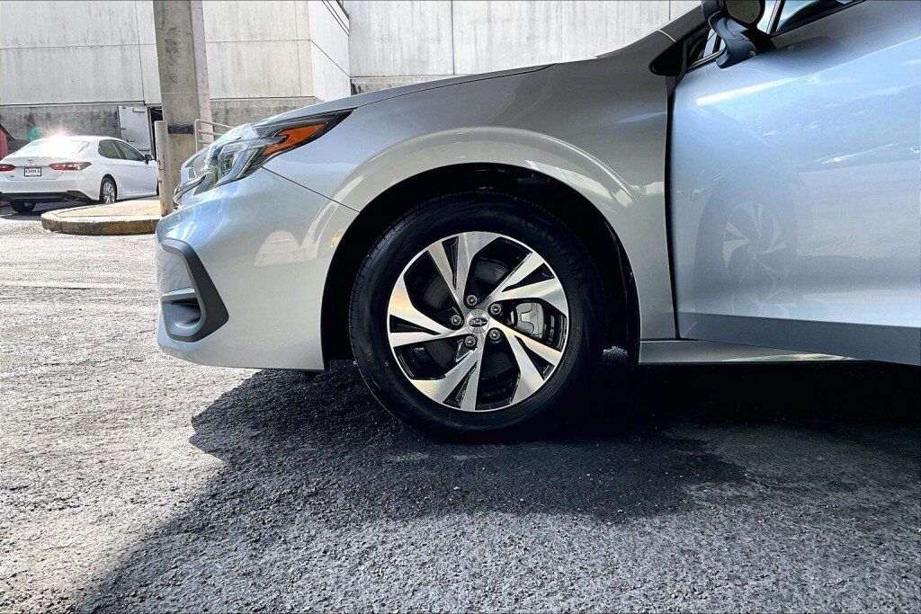Certified 2025 Subaru Legacy Premium AWD/4WD image 16