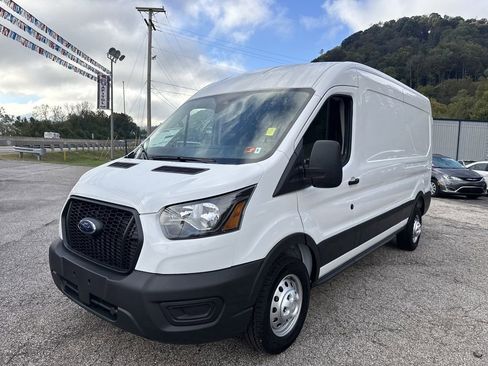 New 2025 Ford Transit 250 148 Medium Roof Extended AWD image 10
