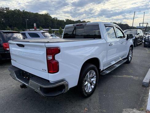Used 2019 Chevrolet Silverado 1500 LTZ w/ LTZ Premium Package image 4
