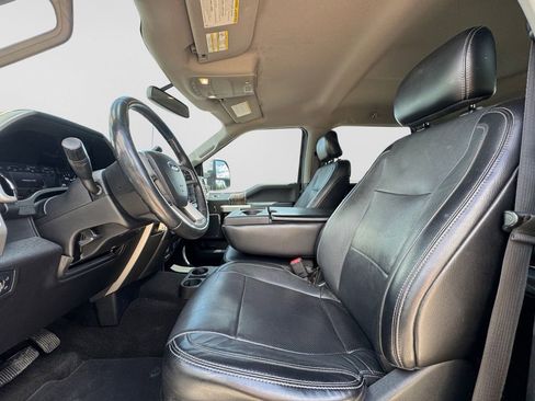 Used 2017 Ford F250 Lariat w/ Chrome Package AWD/4WD image 17