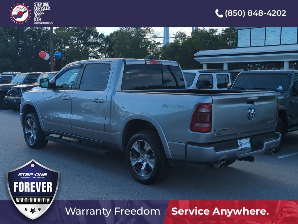 Used 2022 RAM 1500 Laramie w/ Sport Appearance Package AWD/4WD image 4