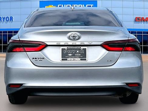 Used 2021 Toyota Camry LE FWD image 6