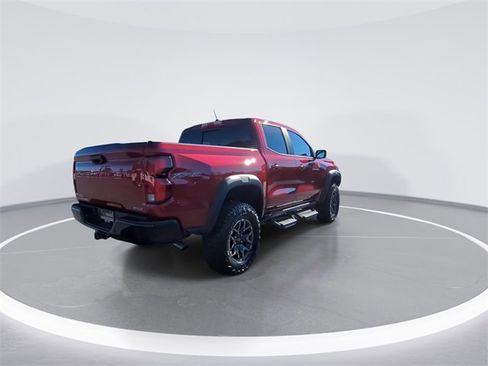 Used 2026 Chevrolet Colorado ZR2 w/ Technology Package image 8