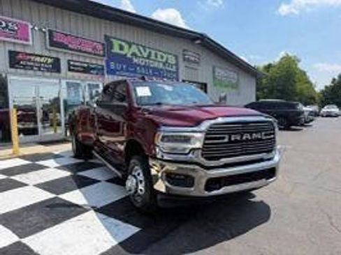 Used 2022 RAM 3500 Laramie AWD/4WD image 4