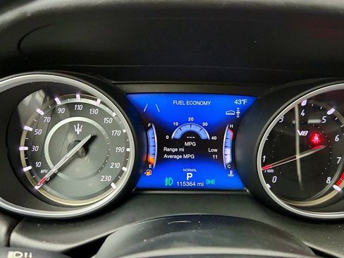 Used 2019 Maserati Levante GTS image 15